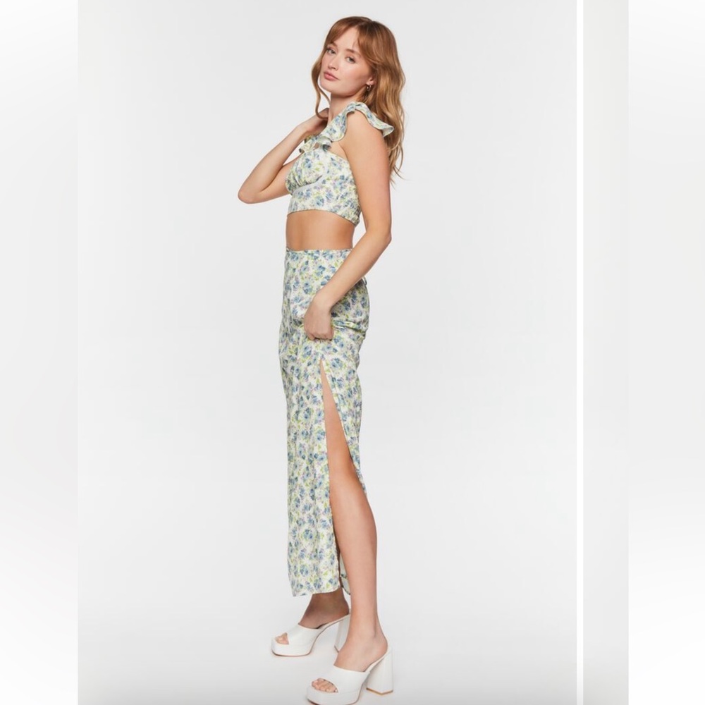 SET: Forever 21 Floral Print Crop Top & Maxi Skirt